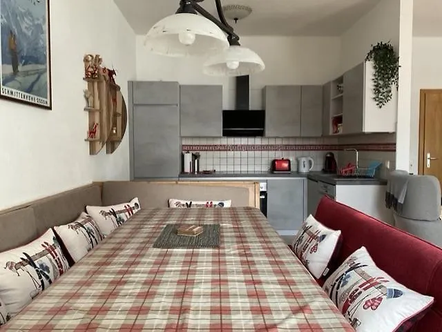 Kitz Residenz 6 *